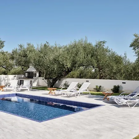 别墅 Kapodistria Luxury - Serene Escape In A Scenic, Secluded Location, By Zantewize *