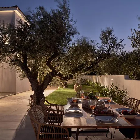 别墅 Kapodistria Luxury - Serene Escape In A Scenic, Secluded Location, By Zantewize *